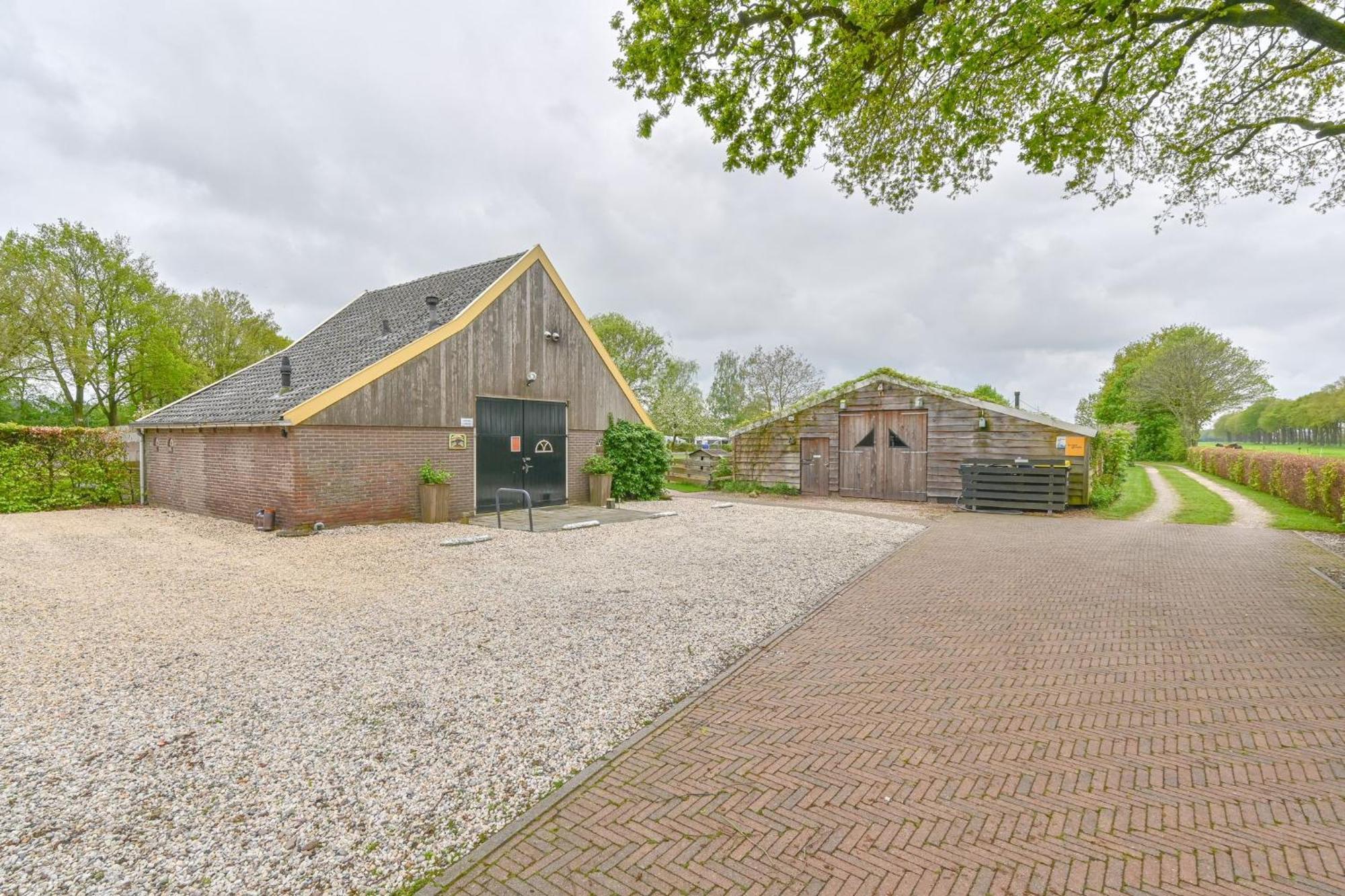 Apartment Pieterom